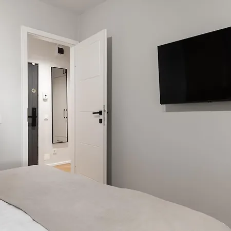 Clujstays Close To Center Apartament *